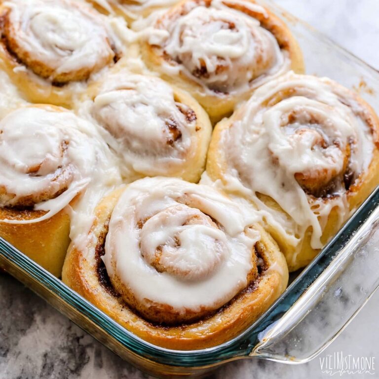 TikTok Cinnamon Rolls with Heavy Cream Recipe